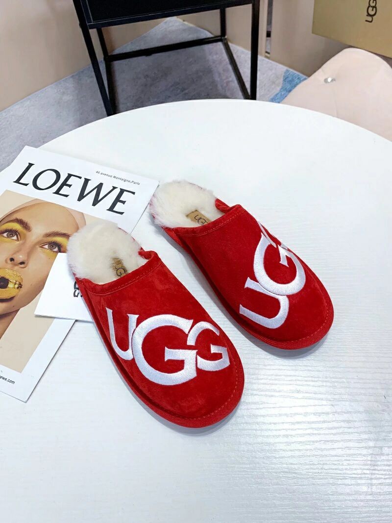 UGG Women's Shoes 311